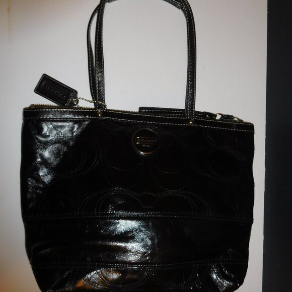 Coach Black Leather Embossed Patent Tote/Handbag—F15142 - Picture 1 of 9